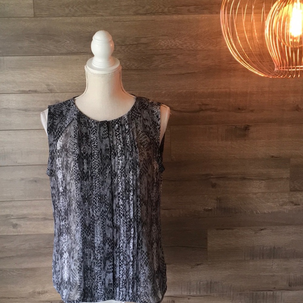 CALVIN KLEIN a women’s Blouse
